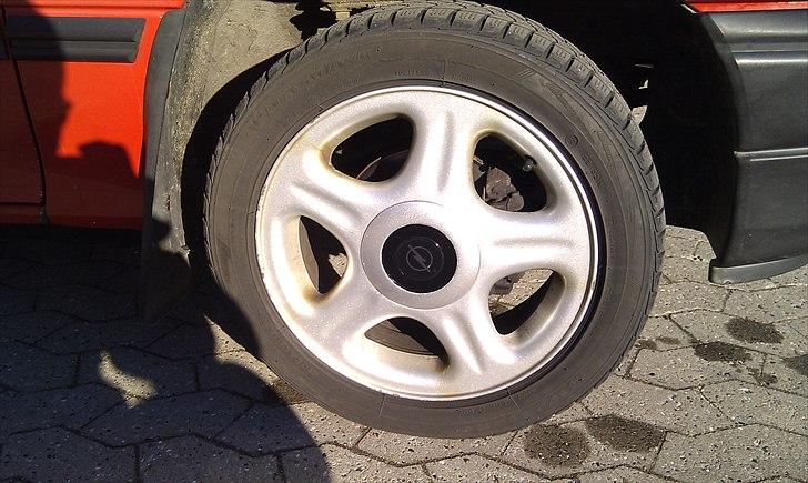 Opel Astra F CC - Vinterfælgene! billede 8