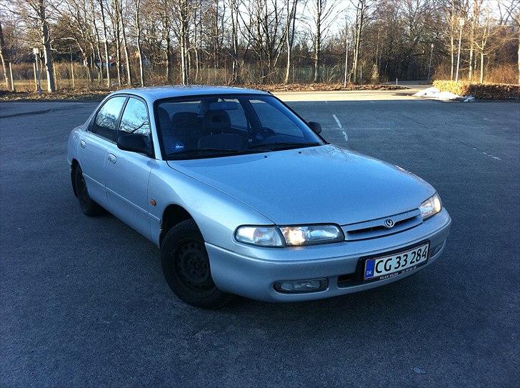 Mazda 626, 1.8i GLX (Totaltskadet) billede 2