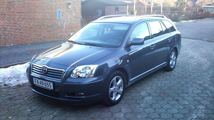 Toyota avensis 2,2 D-4D 150 billede 1