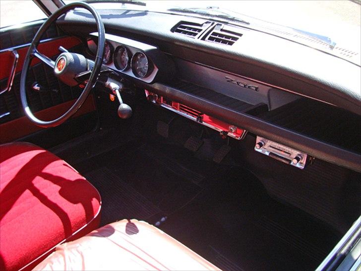Peugeot 204 billede 3