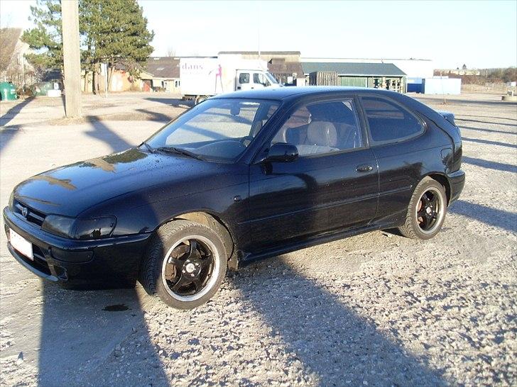 Toyota Corolla E10 SOLGT billede 2