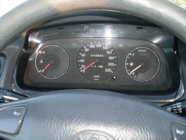 Toyota Corolla E10 SOLGT billede 13