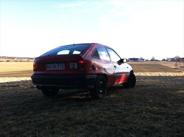 Opel kadett cc e 1,4  8v indsprøjtning LS billede 9