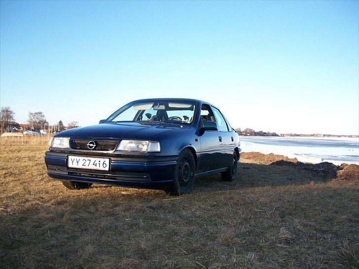 Opel Vectra A (SOLGT) billede 1