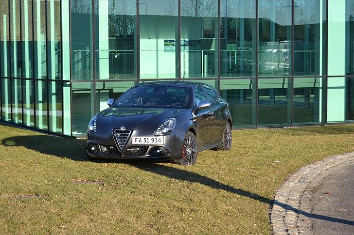 Alfa Romeo Giulietta QV billede 1