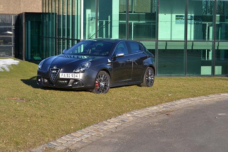 Alfa Romeo Giulietta QV billede 2