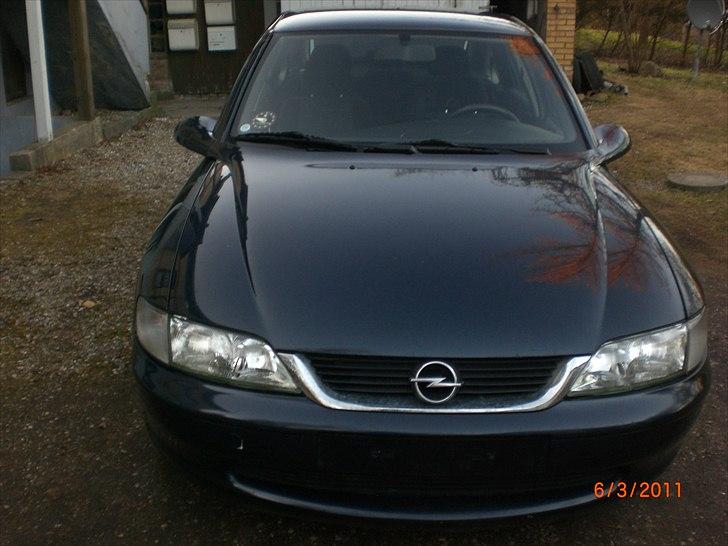 Opel Vectra B billede 1