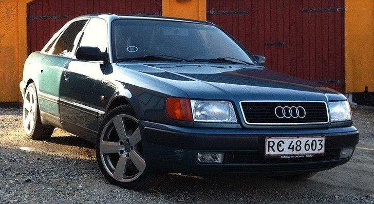 Audi 100 ( C4 ) 2,3 SOLGT billede 1