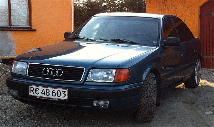 Audi 100 ( C4 ) 2,3 SOLGT billede 2