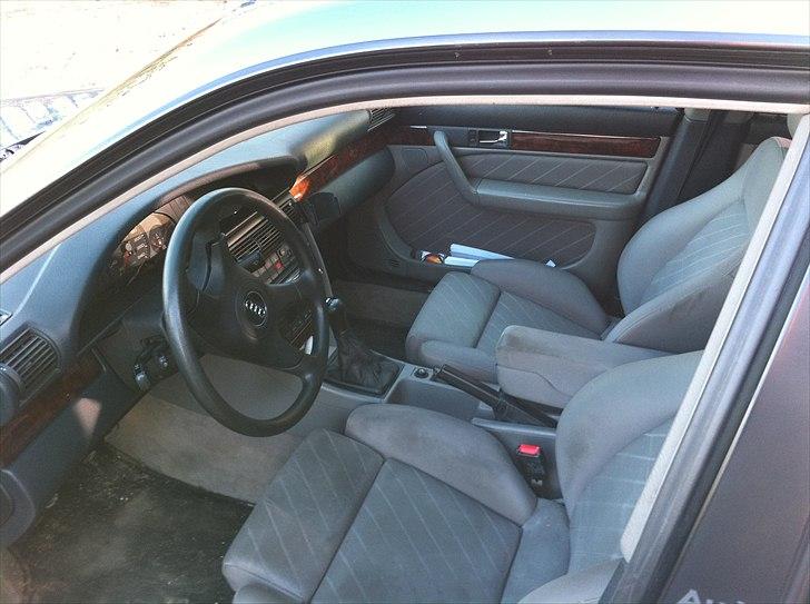 Audi 100 ( C4 ) 2,3 SOLGT billede 5