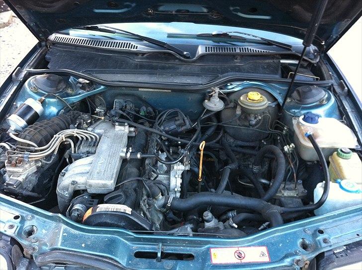 Audi 100 ( C4 ) 2,3 SOLGT billede 6