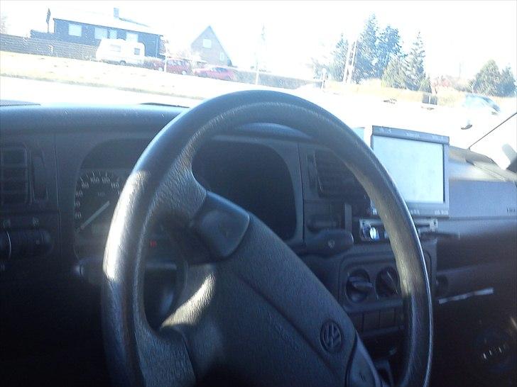 VW vento 1.8 solgt billede 11