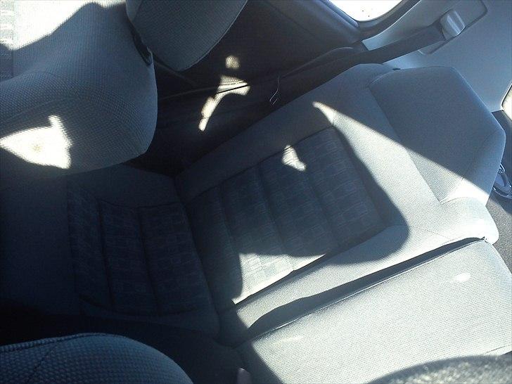 VW vento 1.8 solgt billede 12