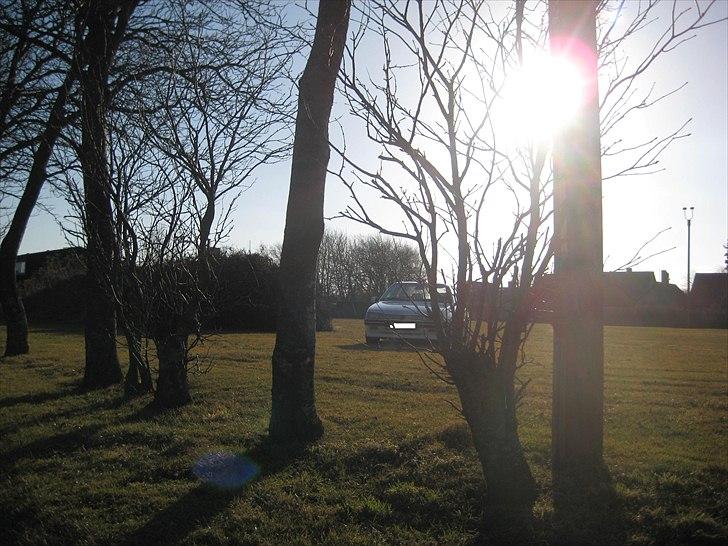 Peugeot 405 mi16 billede 1