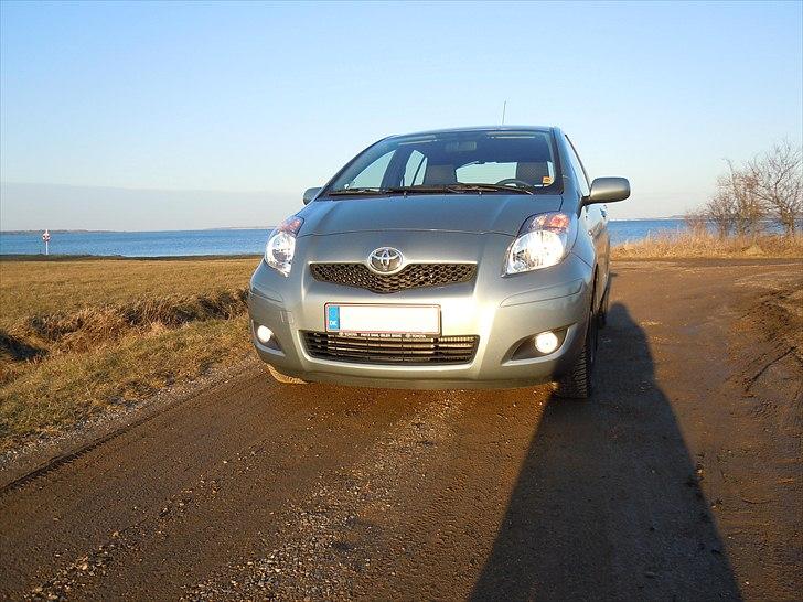 Toyota Yaris TX billede 5