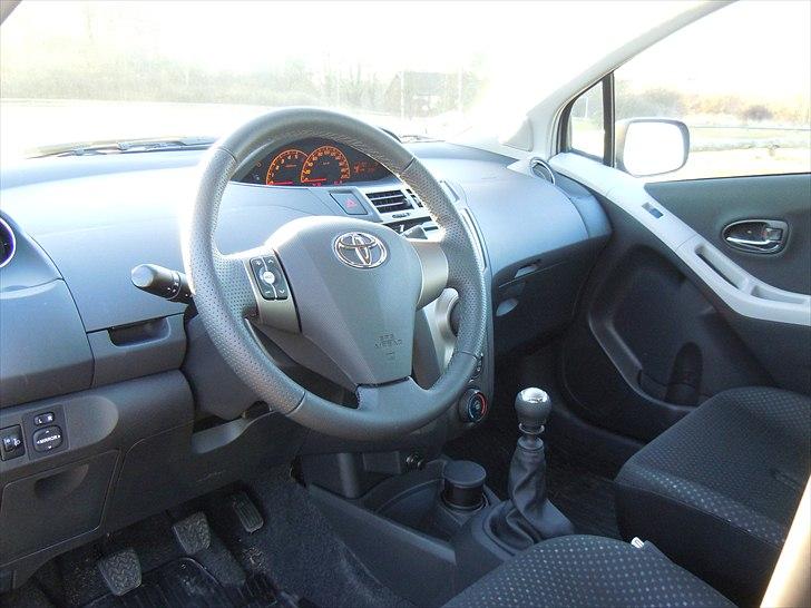 Toyota Yaris TX billede 7