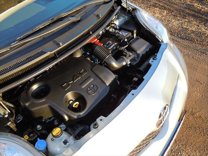 Toyota Yaris TX billede 9