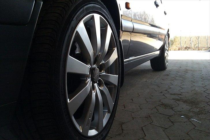 Volvo SOLGT - 1/10.2013 850 st. car. GLE billede 9