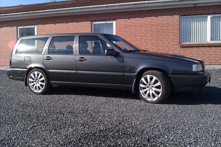 Volvo SOLGT - 1/10.2013 850 st. car. GLE billede 2