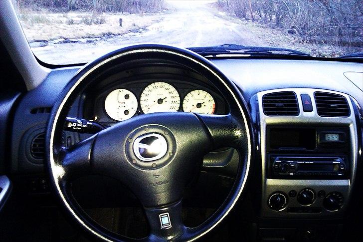 Mazda 323F Sportive billede 7