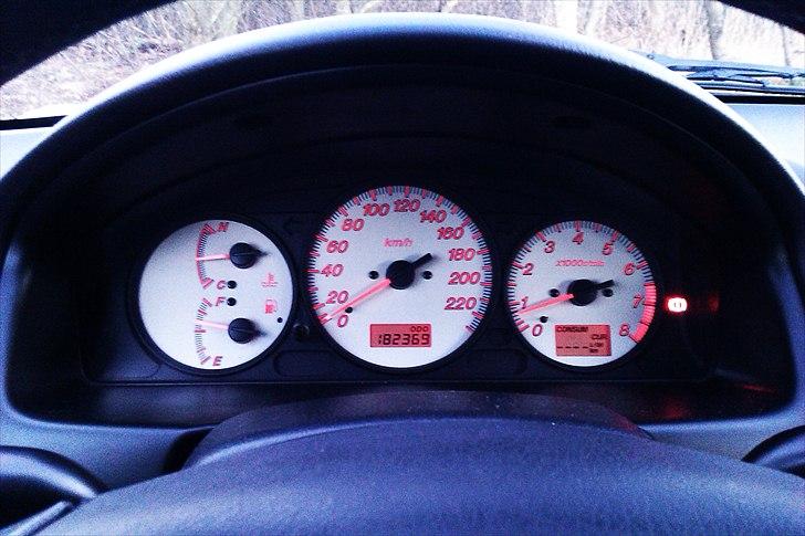 Mazda 323F Sportive billede 8