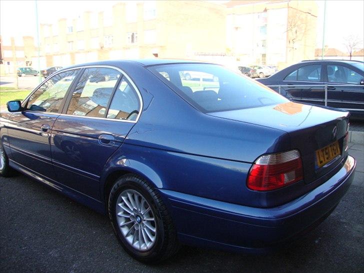 BMW 525iA billede 13