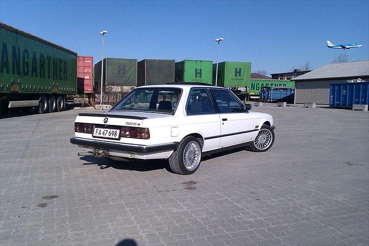 BMW E30 325e - Nu med 16" Alpina - Emblemer er på vej :-) billede 18