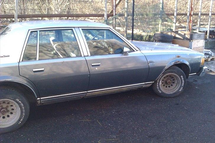 Chevrolet Caprice Classic ska væk nu billede 2