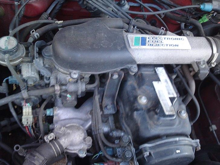 Suzuki Vitara 1,6 JLX (SOLGT) billede 9