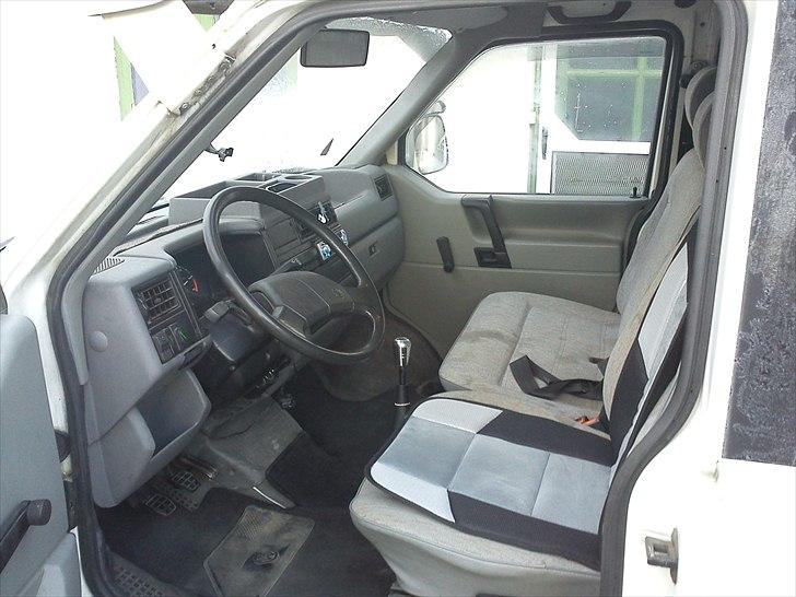 VW T4 Transporter SOLGT - Ekstra betræk til føresædet ( Den er lige blevet støvsuget ) ;) billede 17
