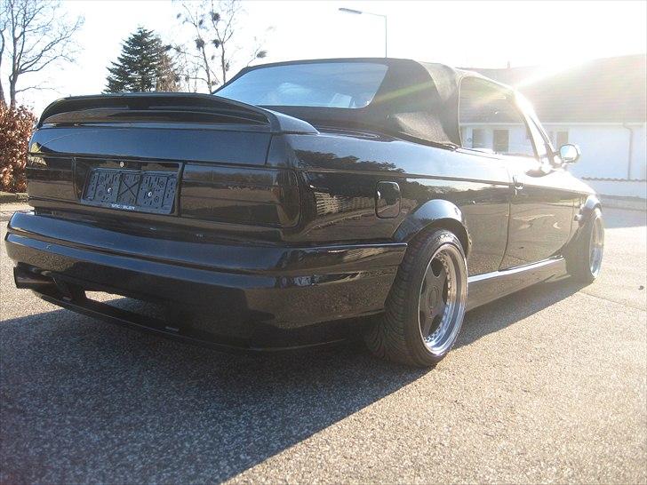 BMW E30 325i Cabriolet (SOLGT 17/6-2011) billede 3