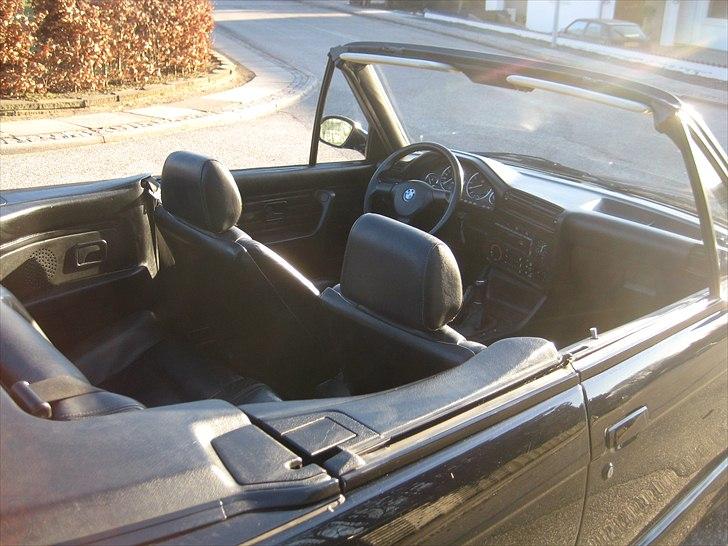 BMW E30 325i Cabriolet (SOLGT 17/6-2011) billede 9