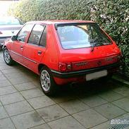 Peugeot 205 version "SU Bling"