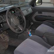 Mazda B2500 **SOLGT**