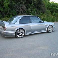 BMW E30 325i Solgt