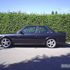 BMW E30 320 @ ETA