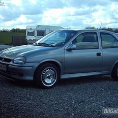 Opel Corsa B GSi (SOLGT)