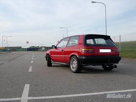 Toyota Corolla Turbo (Raceren) - Bilen var HELT standard da jeg købte den. billede 2