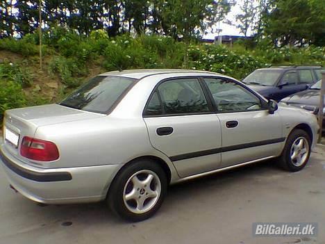 Mitsubishi Carisma 1,8 GDI (Solgt) billede 2