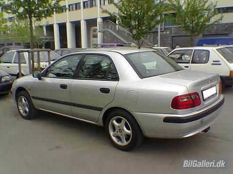 Mitsubishi Carisma 1,8 GDI (Solgt) billede 3