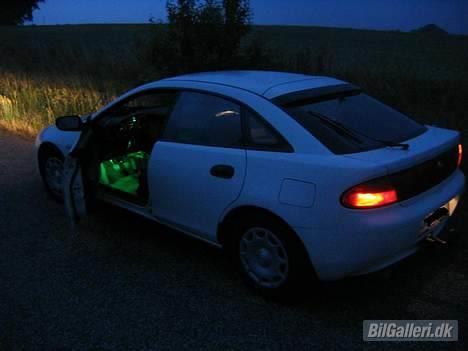 Mazda 323F billede 10