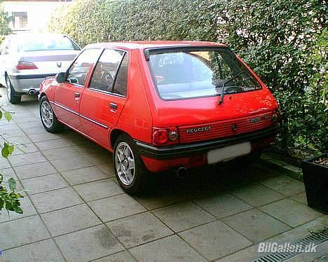 Peugeot 205 version "SU Bling" - God røv ikke? billede 1