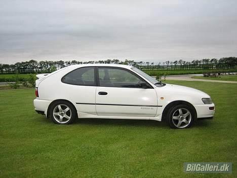 Toyota Corolla 1,6 Sport "SOLGT" - MIn bil nr 2! Corolla ae101 1,6 GSi   (TIL SALG) billede 20