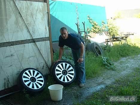 Audi A3 1,8T - Ja det er så mig og mine fælge, de skal jo også vaskes inde bagved billede 13