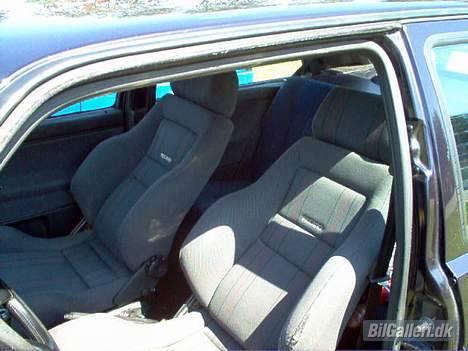 VW Golf 2 1.8i SOLGT! billede 11