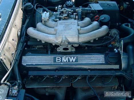 BMW 320i Touring (solgt) billede 3