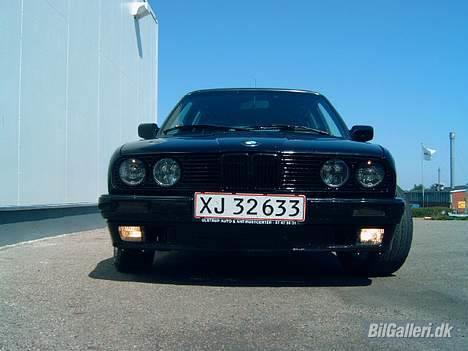 BMW 320i Touring (solgt) billede 9