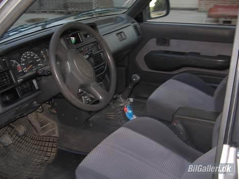 Mazda B2500 **SOLGT** billede 4