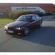 BMW 325i e36 (SOLGT)