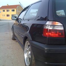 VW GOLF GTI-EDITION TIL SALG
